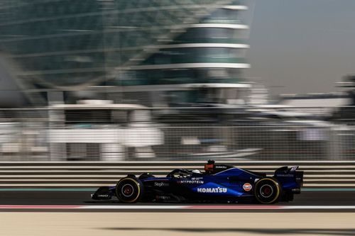 Sainz fastest for Williams in morning of Abu Dhabi F1 test