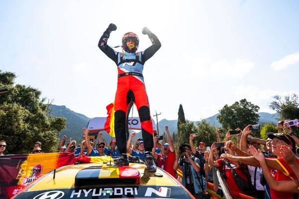 How Neuville triumphed over Ogier in the Acropolis Rally mind games battle